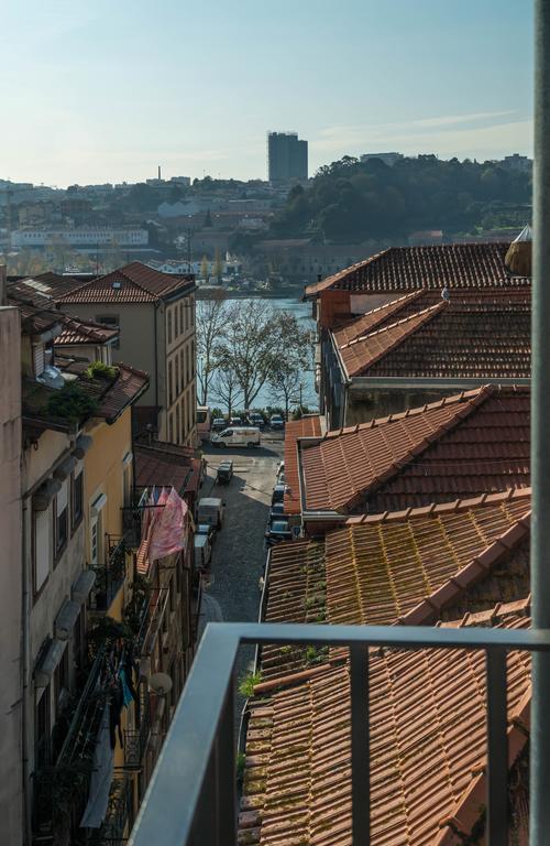 Ribeiredge Guest House Porto Exterior foto